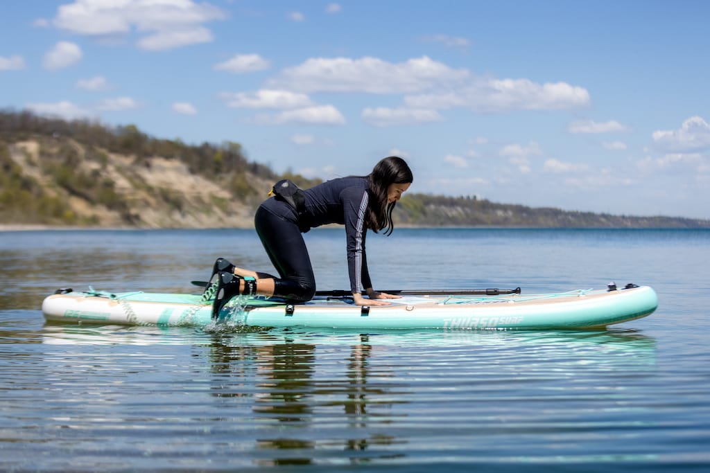 Paddleboard Lesson for Beginners - Part 4 - How to Get On a Paddleboard