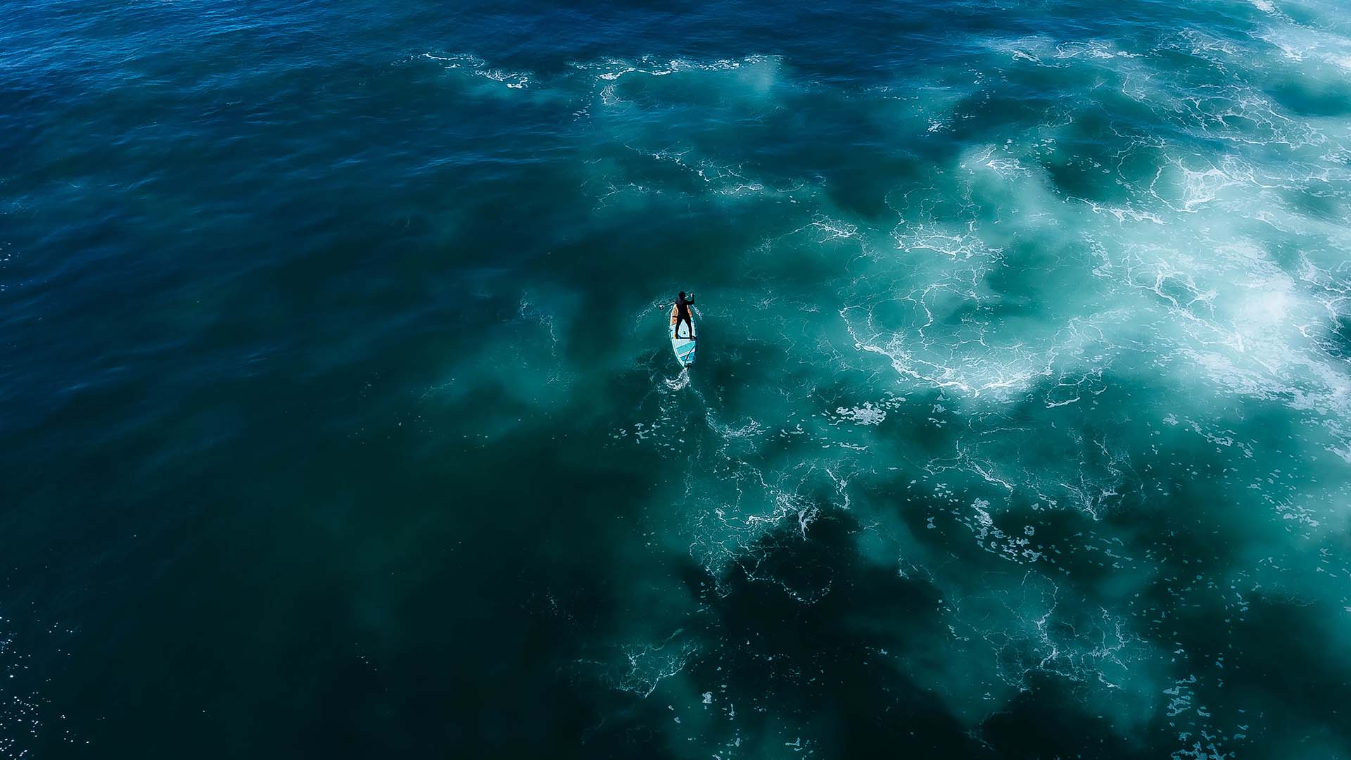 Perfekte Wassersportarten fördern nicht nur die körperliche Fitness, sondern bieten auch eine einzigartige Gelegenheit, mit der Natur in Verbindung zu treten